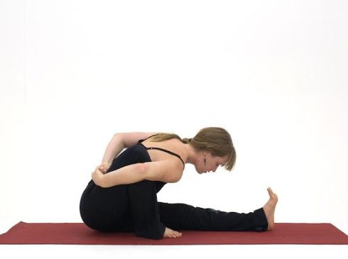 Tư Thế Gập Người Marichyasana Liệu Pháp Giảm Cân Hiệu Quả Cập Nhật 12-2024